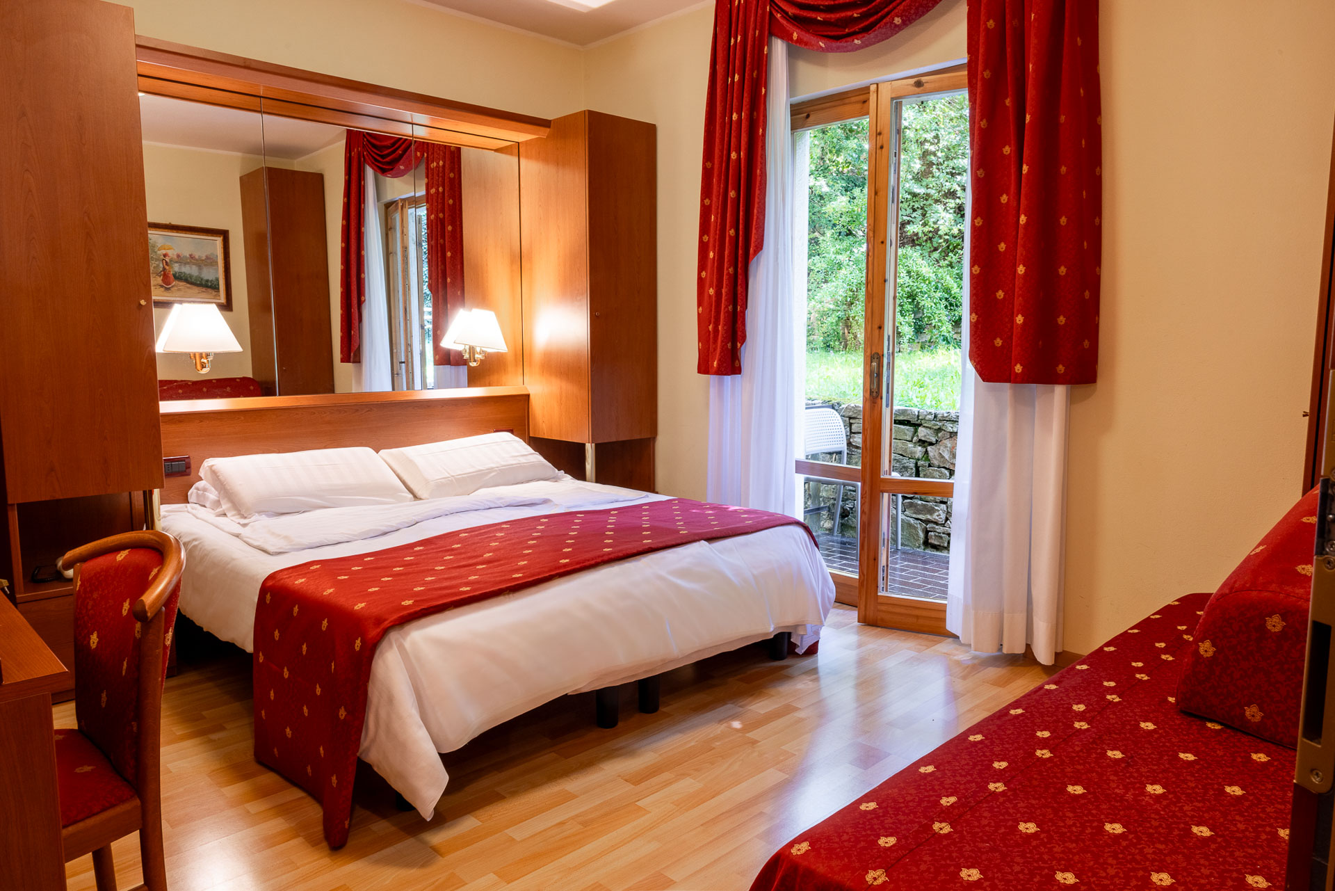 Camere con vista panoramica a Hotel San Zeno di Montagna
