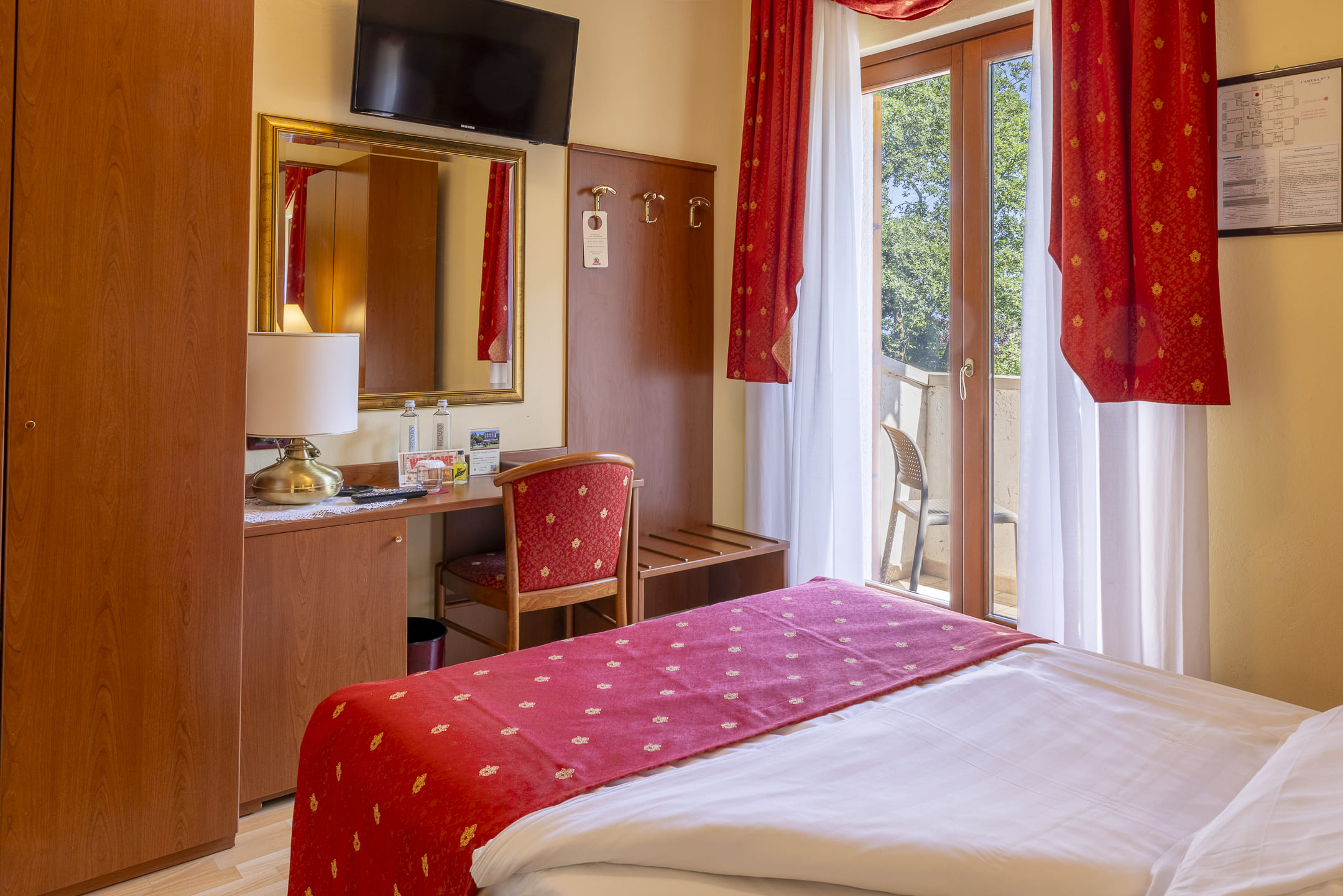 Camere con vista panoramica a Hotel San Zeno di Montagna